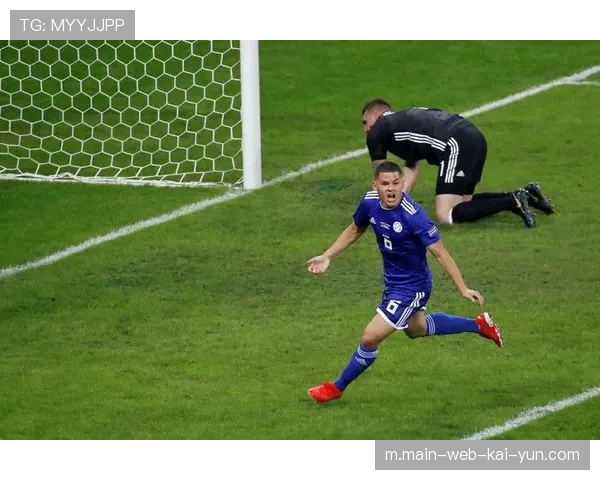 阿根廷防线轮换深度受考验 福伊特跟腱伤对防守体系冲击